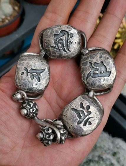 สร้อยข้อมือวินเทจเงินแท้ Vintage Sterling Silver Bracelets Made In Japan เส้นเดียวจบ ราคาแบ่งปันครับ