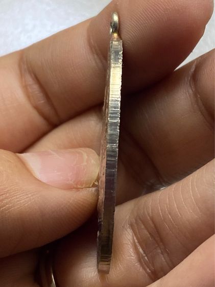 เหรียญหลวงพ่ออี๋ พร้อมกล่อง รูปที่ 11