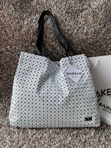 ไม่ระบุ หลากสี อื่นๆ Bao Bao Issey Miyake กระเป๋าถือ ใบใหญ่ BAO BAO 17“