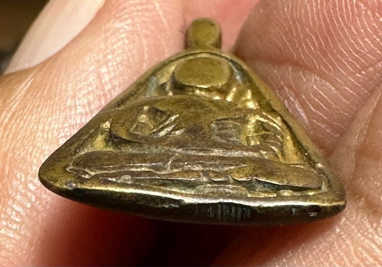 🙏เหรียญหล่อเกจิหลังยันต์🙏เหรียญหล่อจอบเล็ก เก่า ใช้บูชาสึก องค์ละ 1000 รูปที่ 15