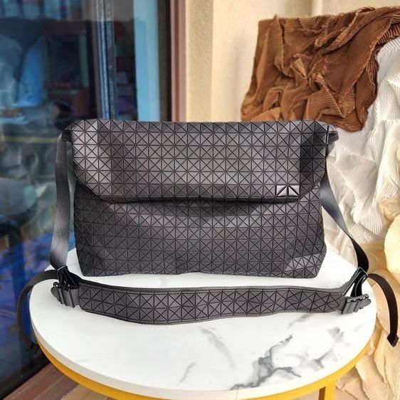 กระเป๋าสะพาย Bao Bao 14“ รูปที่ 3