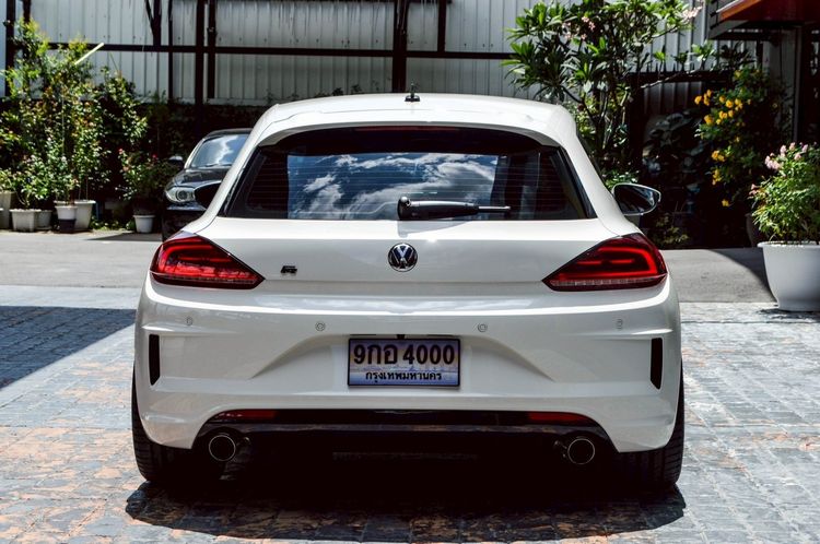 Volkswagen Scirocco 2014 2.0 TSi Highline Sedan เบนซิน ไม่ติดแก๊ส เกียร์อัตโนมัติ ขาว รูปที่ 3