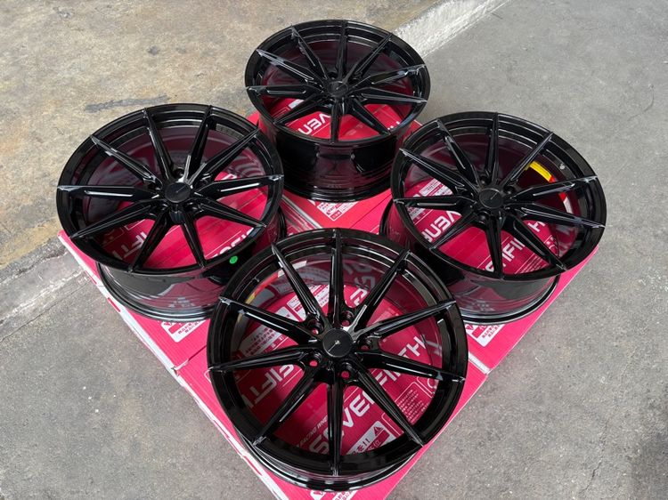 ล้อแม็กมือ1 ขอบ18 R13 5รู114 กว้าง8.5 ออฟ35 สีดำเงา ล้อเบา FLOW FORMING งานSEVENFIFTH งานสวยมากๆ รูปที่ 3
