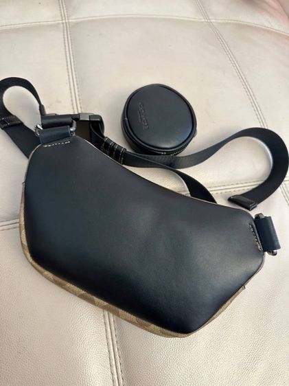 กระเป๋าคาดอก Coach รูปที่ 14