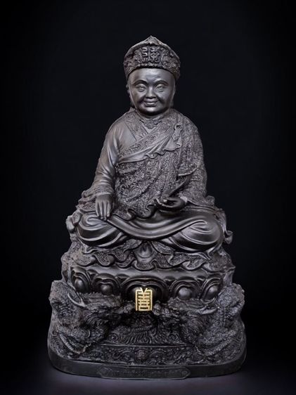 หลวงปู่ ไต้ฮงกง รุ่นฉลองครบ90ปี มูลนิธิป่อเต็กตึ๊ง ปี2543 (ปีมังกรทอง) หน้าตัก9นิ้ว เนื้อโลหะทองเหลือง