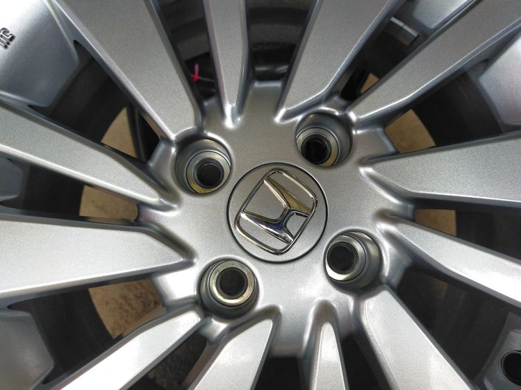 แม็กฮอนด้า ขอบ15 สีเดิมป้ายแดง พร้อมยางแม็กซิส 185 60 15 ปี25 ใส่ city jazz ได้ทุกรุ่น รูปที่ 5