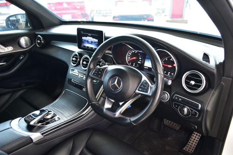 Mercedes-Benz GLC-Class 2018 GLC250d Utility-car เบนซิน ไม่ติดแก๊ส เกียร์อัตโนมัติ ขาว รูปที่ 4