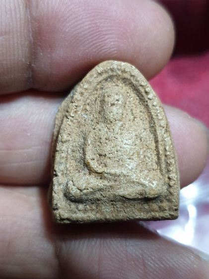 พระผงหลวงปู่ดี วัดบ้านคำฮี ผสมผงพระสมเด็จบางขุนพรม หายาก พบเจอได้น้อยสภาพสวยสมบูรณ์ไม่ผ่านการใช้ รูปที่ 6