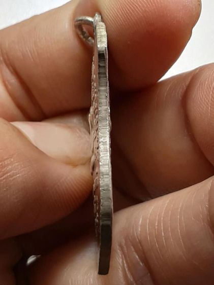 เหรียญหลวงพ่อแก้ว วัดเครือวัลย์ รูปที่ 4