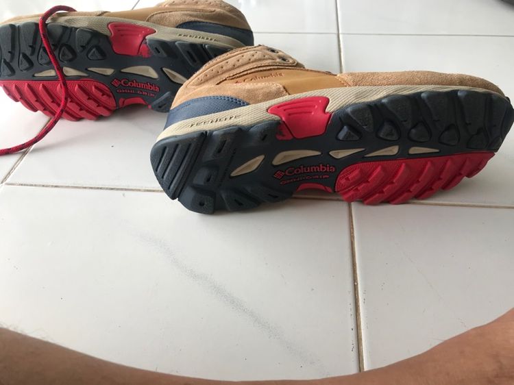 รองเท้า เดินป่าเดินเขายี่ห้อ Columbia รุ่น Techlite สภาพใหมค่ะ ใช้น้อยมาก รูปที่ 8