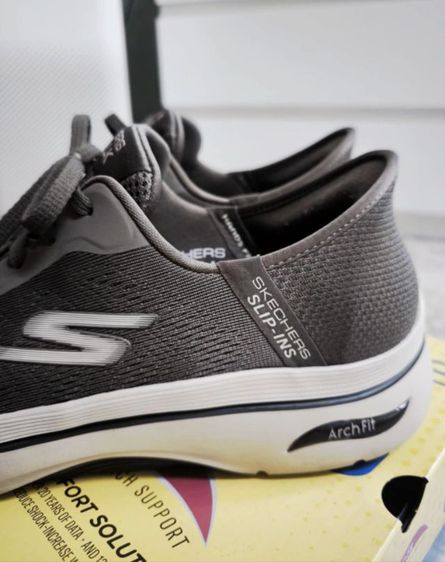 รองเท้าผู้ชาย SKECHERS GO WALK Arch Fit®Slip-ins Simplicity 2 มือสอง สภาพสวยมาก รองเท้าอุ้งเท้าสูง รองเท้าคนเท้าแบน รูปที่ 6