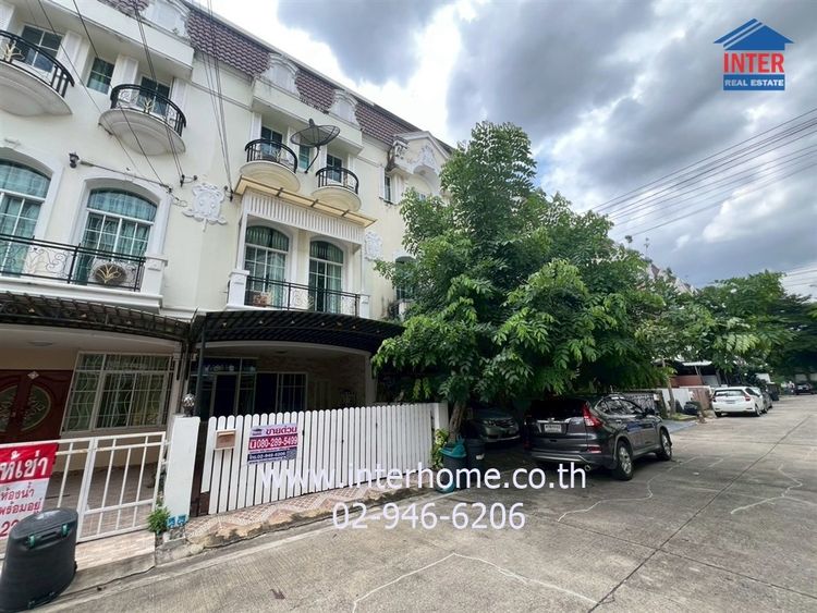 ไม่ใช่ ทาวน์โฮม 3 ชั้น 18.5 ตร.ว. หมู่บ้านเดอะเมทโทร พระราม9 ซอยพัฒนาการ53 ถนนกาญจนาภิเษก ถนนกรุงเทพ-ชลบุรีสายใหม่ เขตประเวศ กรุงเทพมหานคร