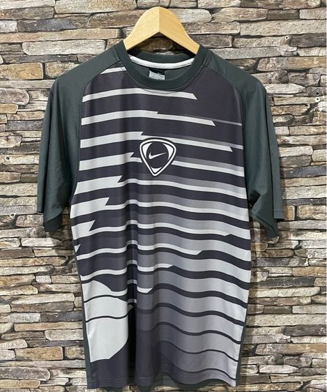 เสื้อ Nike