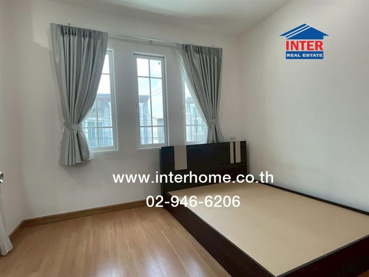 ไม่ใช่ ทาวน์โฮม 2 ชั้น 16.7 ตร.ว. หมู่บ้านโกลเด้นทาวน์ 3 ซอย 3-2 ถนนนวมินทร์ ถนนลาดพร้าว เขตบึงกุ่ม กรุงเทพมหานคร รูปที่ 4