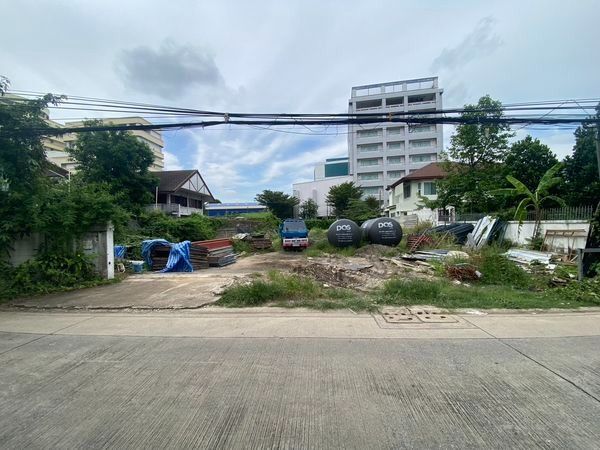 ขายด่วน ที่ดินเปล่า ขนาด 191.6 ตรว.ซอย รัชดาภิเษก32 แขวงจันทรเกษม กรุงเทพ รูปที่ 2