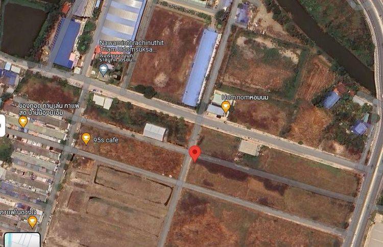 ขายที่ดินจัดสรรแปลงมุม ถมแล้ว 100 ตรว. บางนา-บูรพาวิถี  ซอยนวมินทราชินูทิศ 14  พื้นที่สีเหลือง อ.บางบ่อ จ.สมุทรปราการ