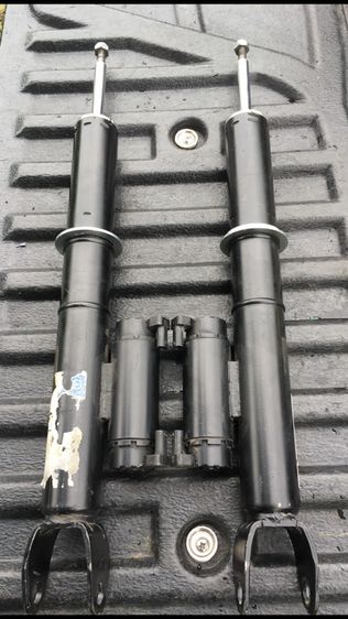 โช๊ค ไฟฟ้า ถุงลม คู่หน้า Benz W213. E300 E350e 