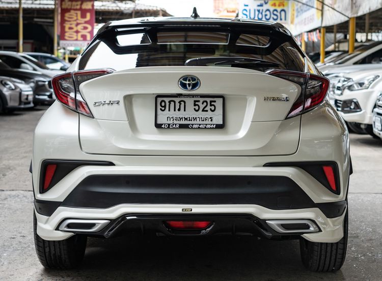 Toyota C-HR 2020 1.8 HV Mid Utility-car ไฮบริด ไม่ติดแก๊ส เกียร์อัตโนมัติ ขาว รูปที่ 4