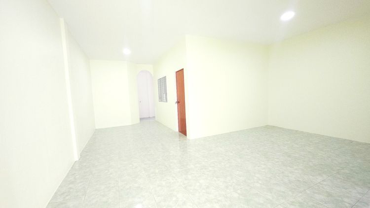 อื่นๆ มีบางส่วน 2025 ขายบ้านด่วน นิคมพัฒนาซอย13 ติดถนนใหญ่ จ.ระยอง รูปที่ 4