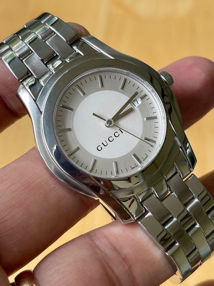 GUCCI 5500XL 38 mm Silver Dial Swiss Quartz Steel Men’s Watch YA005212 รูปที่ 8