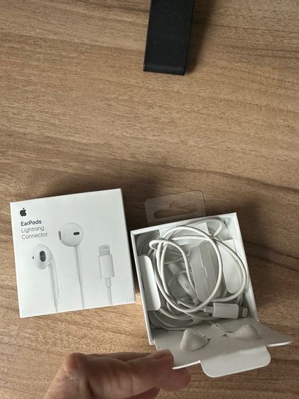 หูฟัง Apple EarPods with Lightning Connector ของแท้ มือสอง