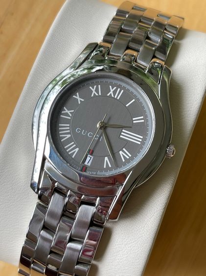 เทา สแตนเลส GUCCI 5500M 34 mm Gray Dial Swiss Quartz Steel Men’s Watch 