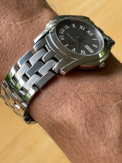 GUCCI 5500M 34 mm Gray Dial Swiss Quartz Steel Men’s Watch  รูปที่ 14