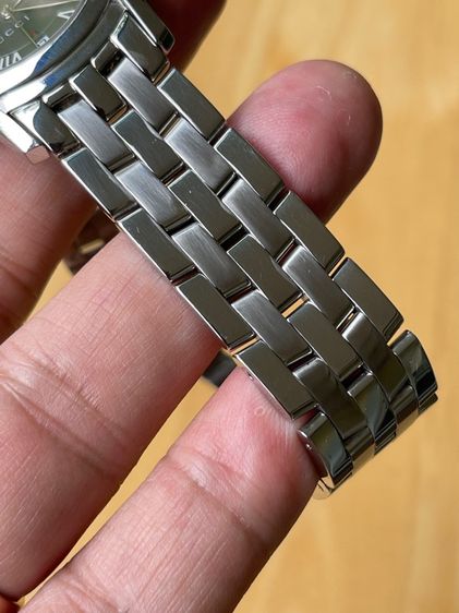 GUCCI 5500M 34 mm Gray Dial Swiss Quartz Steel Men’s Watch  รูปที่ 8