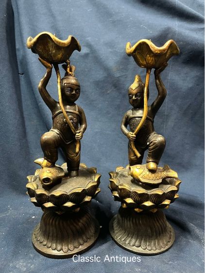 เชิงเทียน เด็กถือใบบัว ทองเหลืองสะสม รูปที่ 6