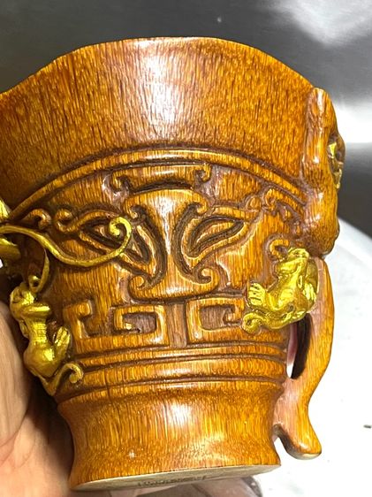 จอก งานแกะสลักสะสม รูปที่ 9