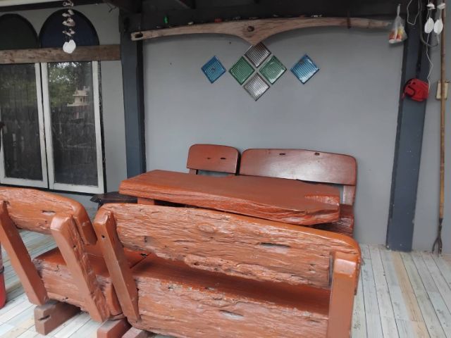 ชุดโต๊ะนั่งไม้สัก รูปที่ 2