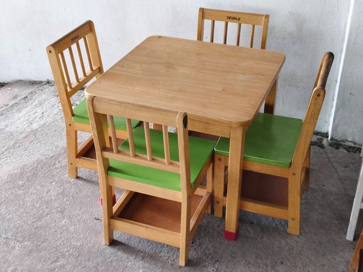 🔴ขายชุดโต๊ะ+เก้าอี้ ของเด็ก-ยี่ห้อ DEMAJE (มือสอง)🔴 รูปที่ 2