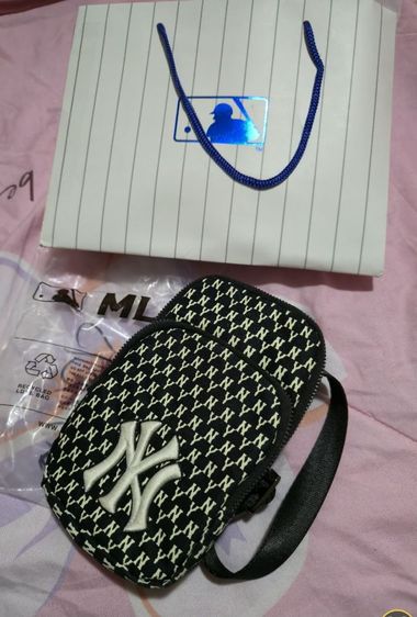 กระเป๋า