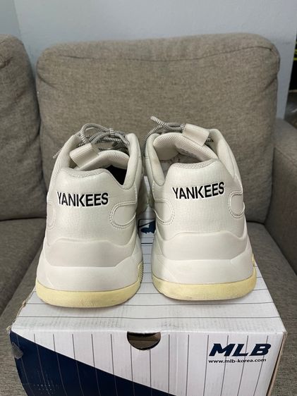 รองเท้า MLB สภาพสวย แท้ รูปที่ 4