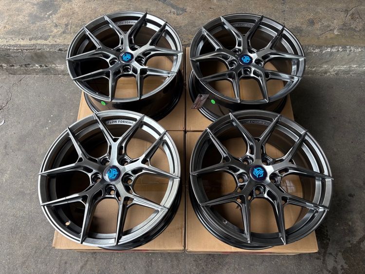 17" ล้อแม็กมือ1 ขอบ17 ก้านY 5รู114 กว้าง7.5 ออฟ35 สีไฮเปอร์แบล็ค ล้อเบา FLOW FORMING งานJP งานสวยมากๆ