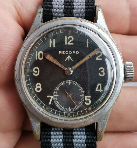 นาฬิกาทหารวินเทจ Vintage Record Dirty​ Dozen​ WWII Military Watch ไขลาน สายทหารต้องเก็บครับ ราคาแบ่งปัน รูปที่ 2