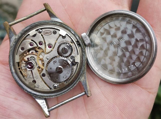 นาฬิกาทหารวินเทจ Vintage Record Dirty​ Dozen​ WWII Military Watch ไขลาน สายทหารต้องเก็บครับ ราคาแบ่งปัน รูปที่ 9