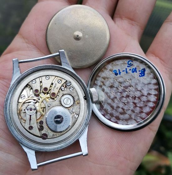 นาฬิกาทหารวินเทจ Vintage Buren Dirty​ Dozen​ WWII Military Watch ไขลาน หายากและสวยมาก ราคาแบ่งปันครับ รูปที่ 9