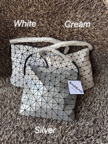 กระเป๋าคล้องไหล่ Bao Bao  11“ รูปที่ 7