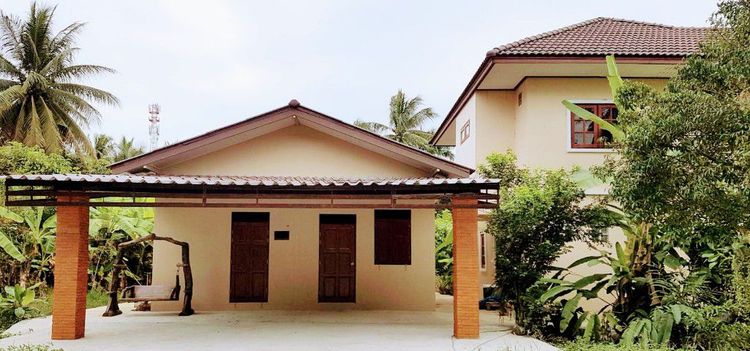 ไม่ใช่ ขายบ้าน 2 หลังพร้อมที่ดิน 2 ไร่ถมแล้ว ทำเลดี น้ำไม่ท่วม สะดวกเข้าออกได้หลายเส้นทาง  รูปที่ 2