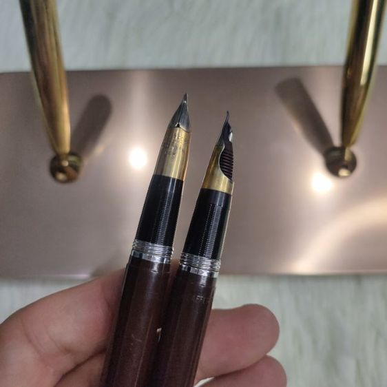 ปากกาหัวแร้งโบราณ Sheaffer s หัวทองคำ 14K พร้อมแท่นเสียบยุคปี 80-90 สภาพสมบูรณ์ รูปที่ 14