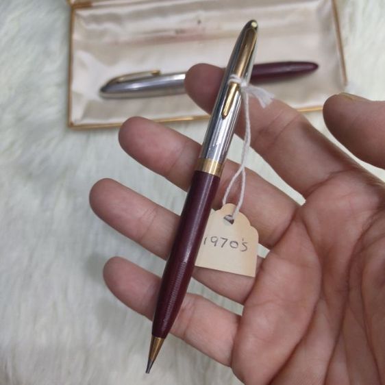 ชุดดินสอ ปากกาหมึก หัวแร้ง แบรนด์ Sheaffer's White dot fountain pen pencil พร้อมกล่องเดิมยุค 70s  สภาพพร้อมใช้  รูปที่ 7