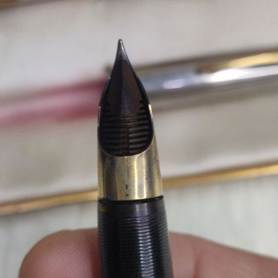 ชุดดินสอ ปากกาหมึก หัวแร้ง แบรนด์ Sheaffer's White dot fountain pen pencil พร้อมกล่องเดิมยุค 70s  สภาพพร้อมใช้  รูปที่ 12
