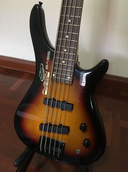 กีตาร์เบสไฟฟ้า รูปที่ 3