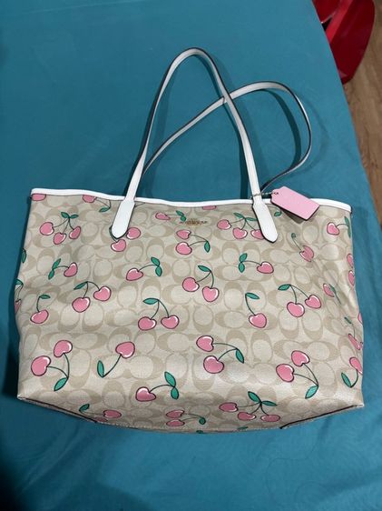 COACH CITY TOTE CHERRY