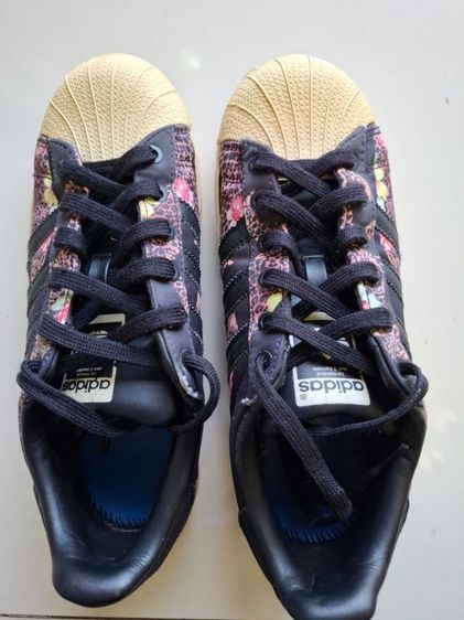 รองเท้าผ้าใบผู้หญิง Adidas Superstar  floral รูปที่ 4
