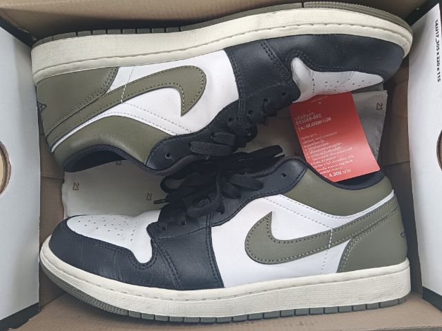 Nike Air Jordan 1 Low สีOlive US10 EUR 44 