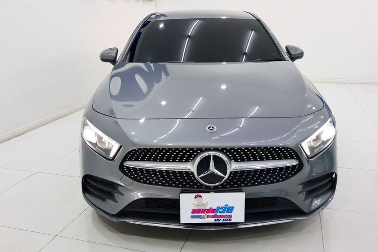 Mercedes-Benz A-Class 2021 A200 Sedan เบนซิน ไม่ติดแก๊ส เกียร์อัตโนมัติ เทา รูปที่ 2