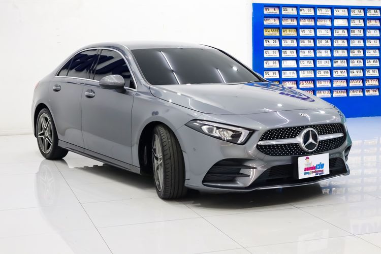 Mercedes-Benz A-Class 2021 A200 Sedan เบนซิน ไม่ติดแก๊ส เกียร์อัตโนมัติ เทา รูปที่ 3