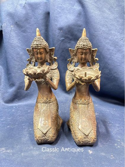 เชิงเทียน เทพถือดอกบัว ทองเหลืองสะสมA2